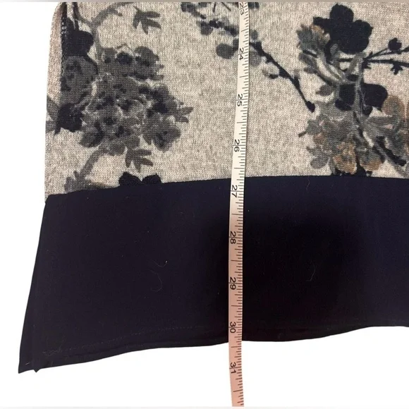Westport Gray & Navy Floral Tunic Top with Asymmetrical Hem - Picture 10 of 10